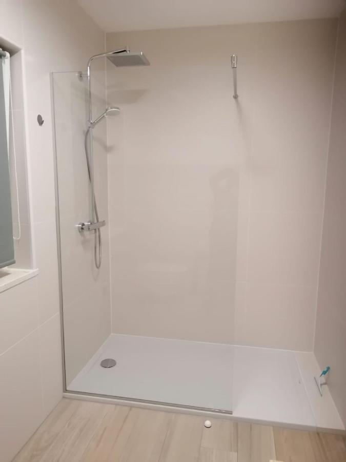 Brand New Apartment In Малинська Екстер'єр фото