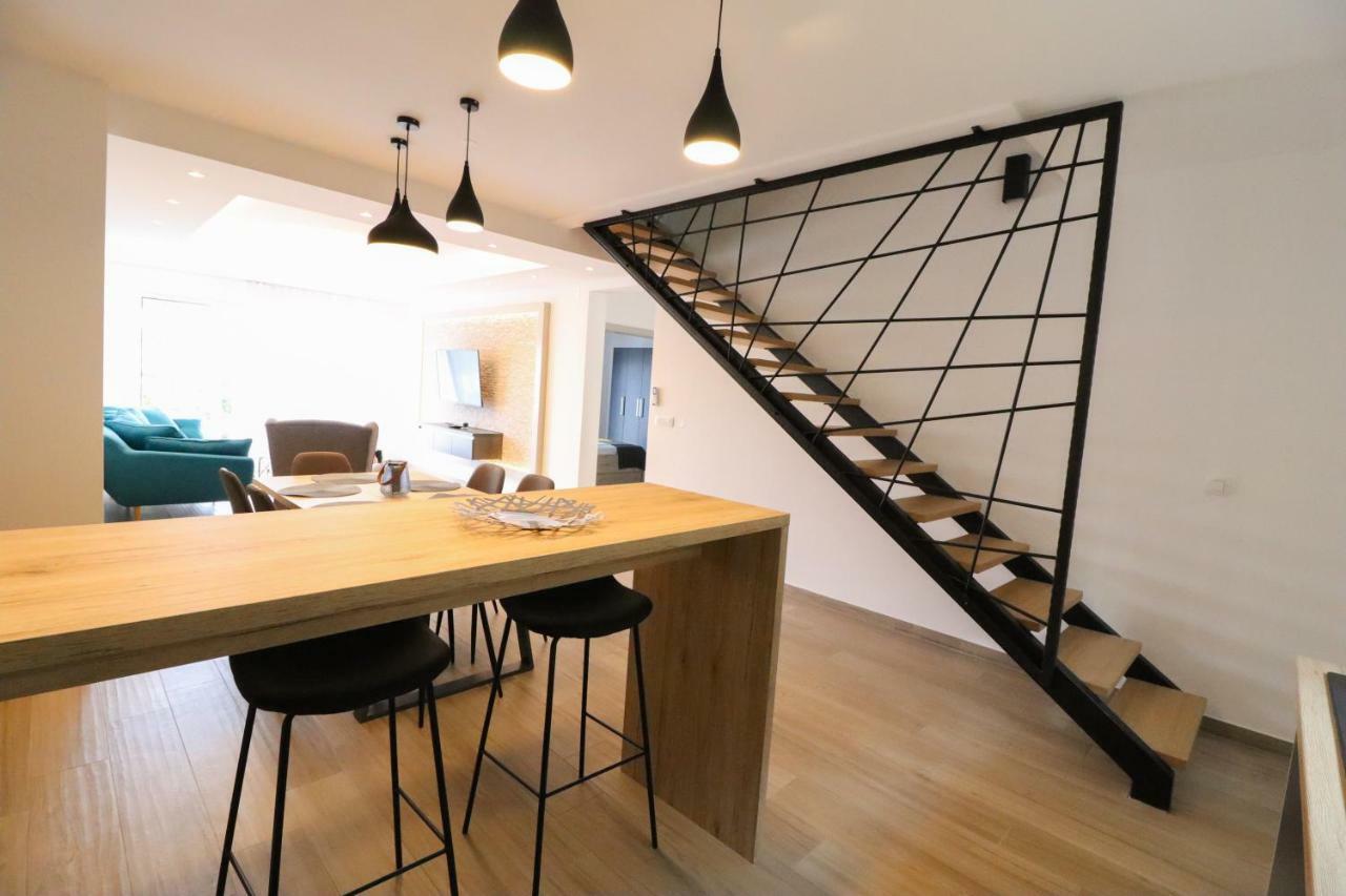 Brand New Apartment In Малинська Екстер'єр фото